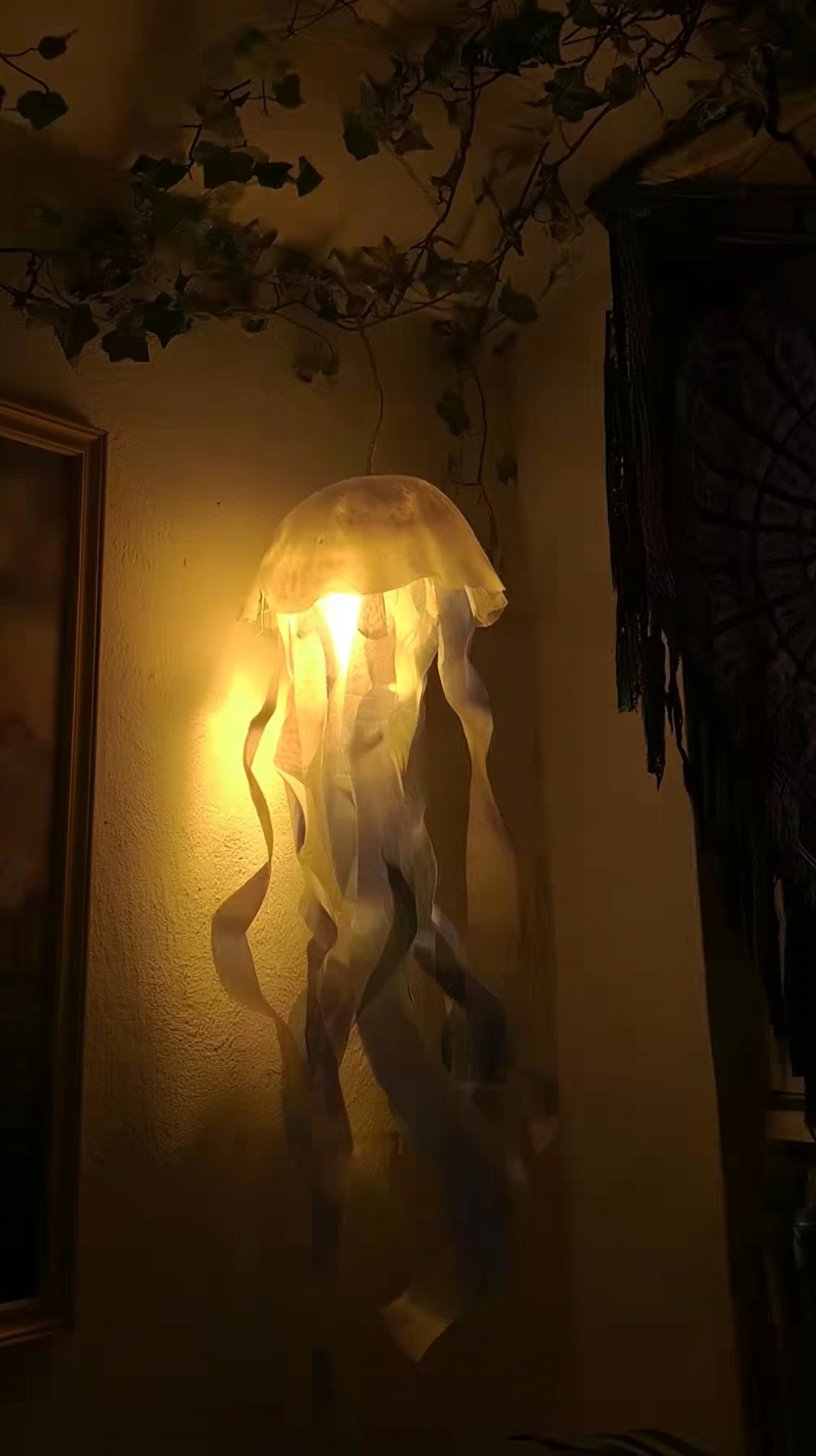 DIY Realistic Jellyfish Lamp <3