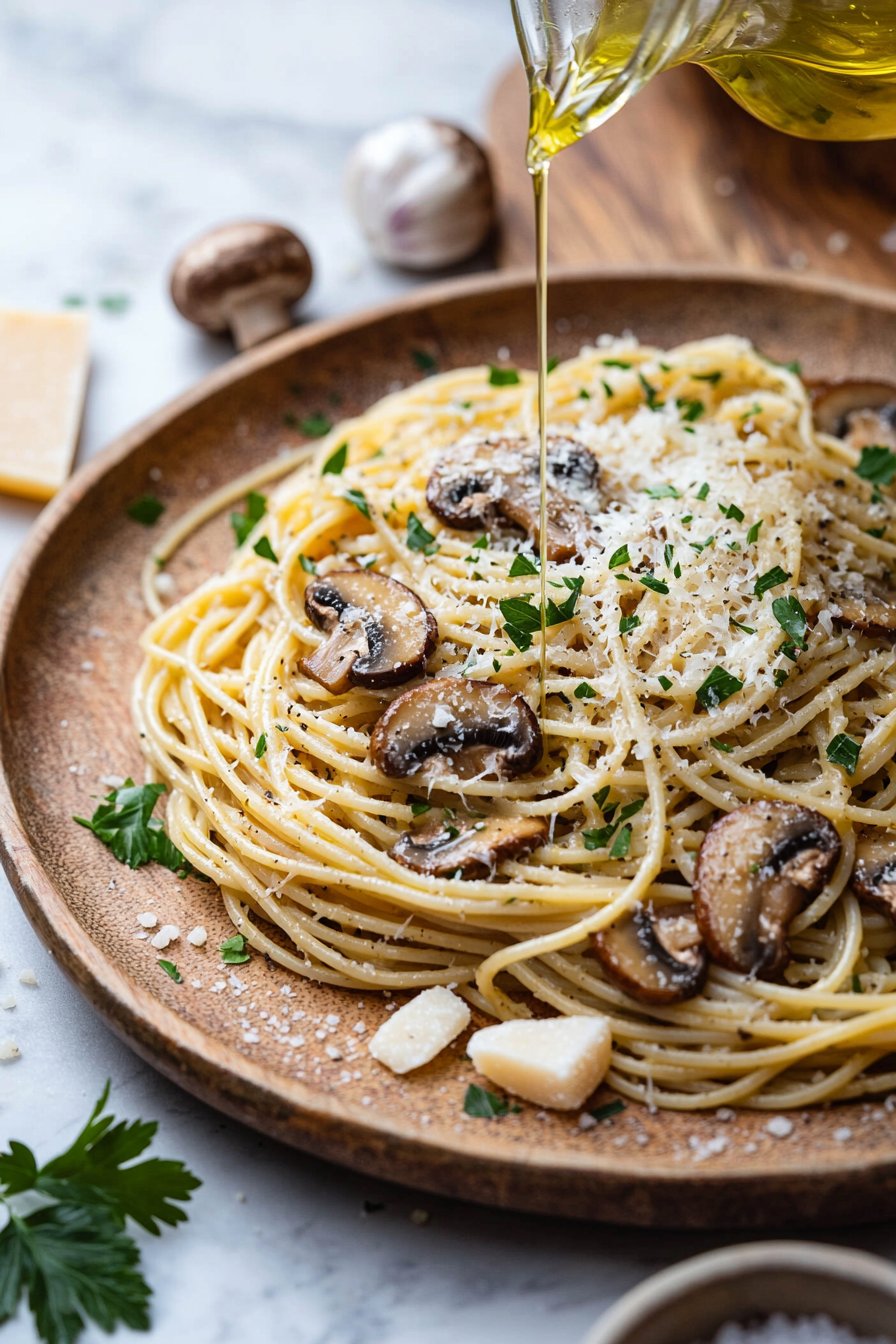 Mushroom Garlic Spaghetti