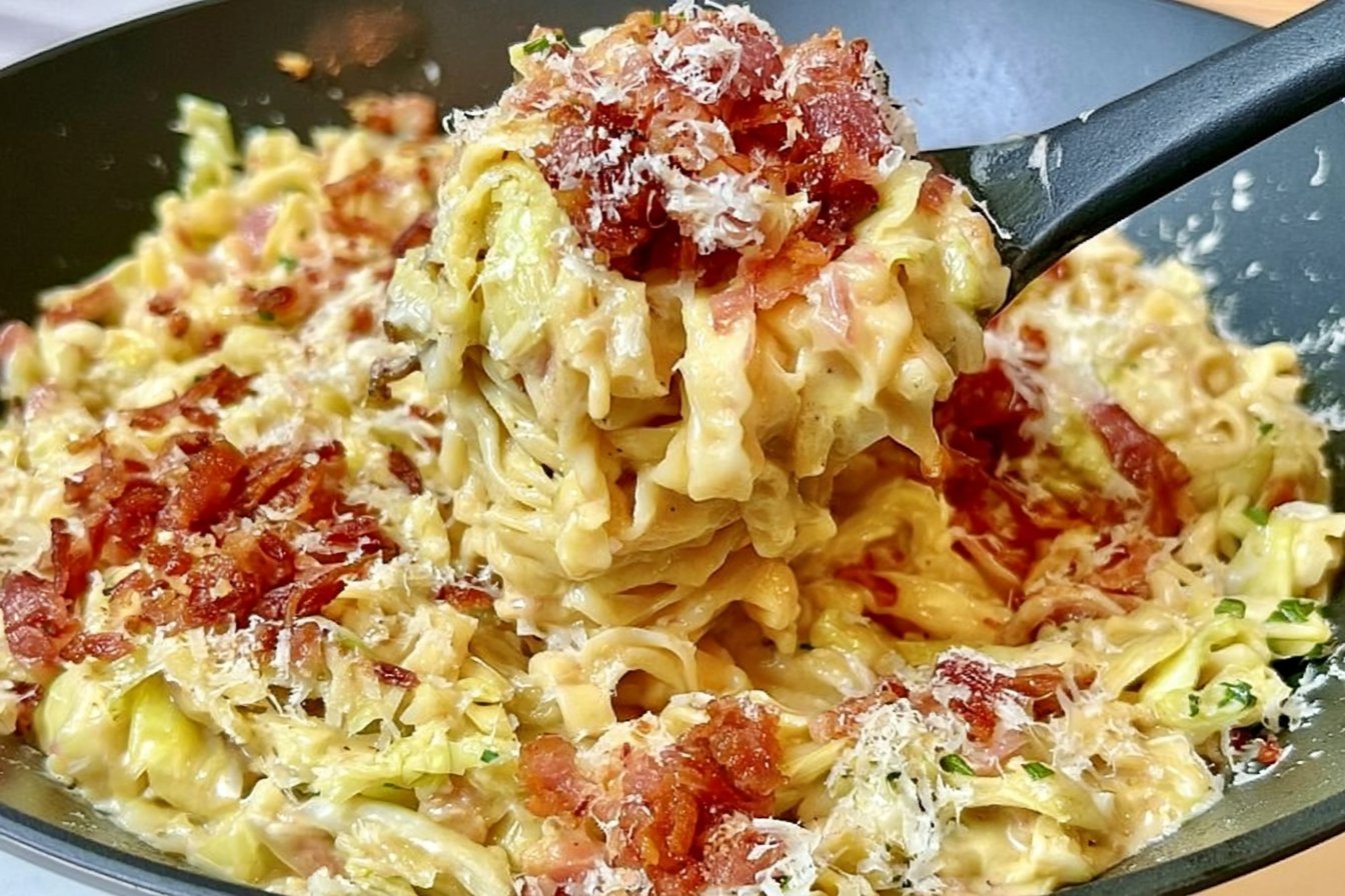 Creamy Cabbage Carbonara