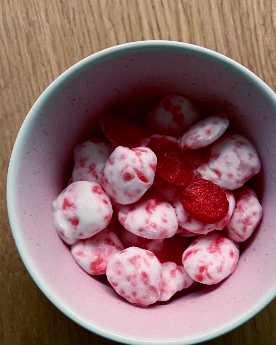Strawberry Yogurt Dots Recipe