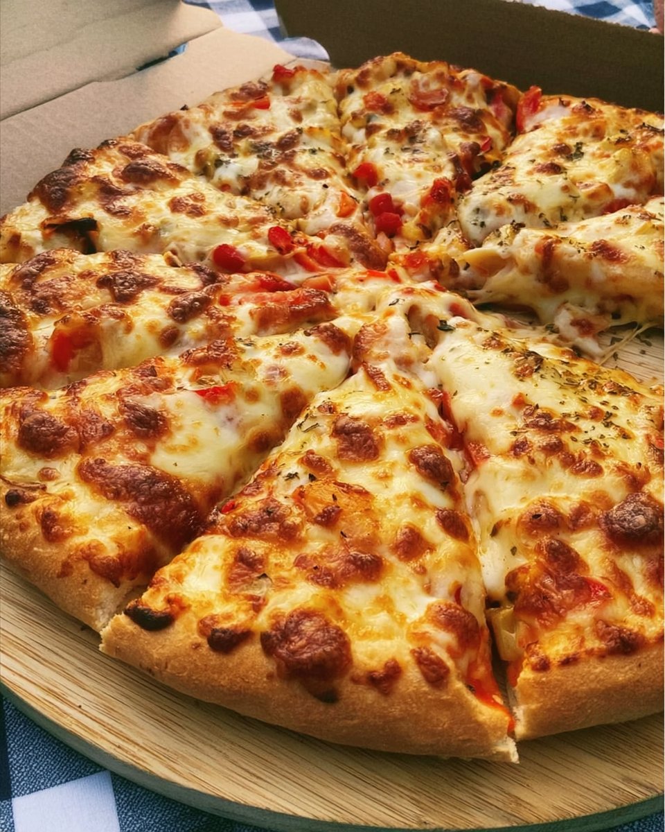 Pizza: Delicious Dinner Ideas for Birthday Celebrations