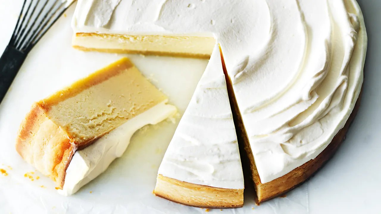 Classic Lemon Cheesecake Recipe 2 Classic Lemon Cheesecake Recipe