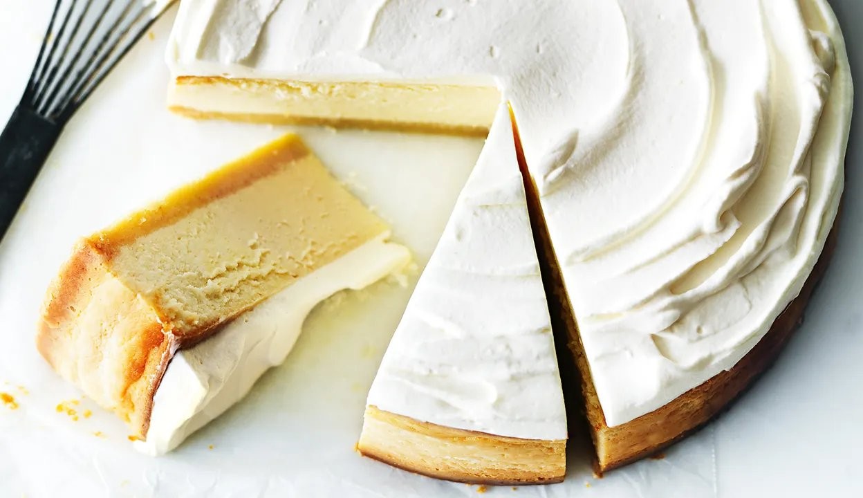 Classic Lemon Cheesecake Recipe 1 Classic Lemon Cheesecake Recipe