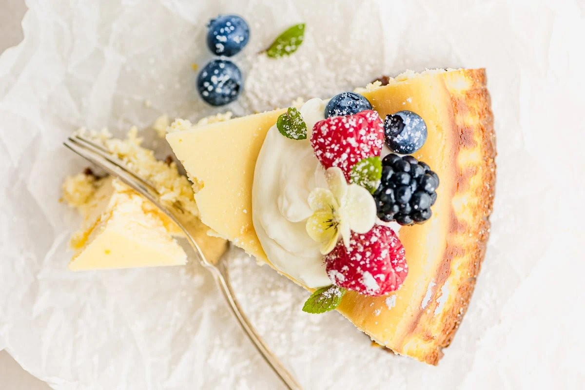 Classic Lemon Cheesecake 1 Classic Lemon Cheesecake