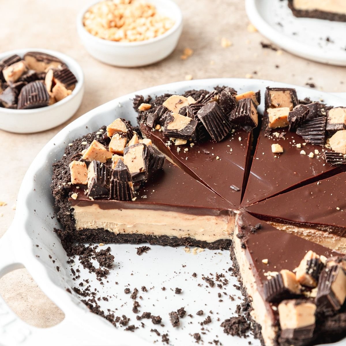 Creamy Chocolate Peanut Butter Pie 1 Creamy Chocolate Peanut Butter Pie