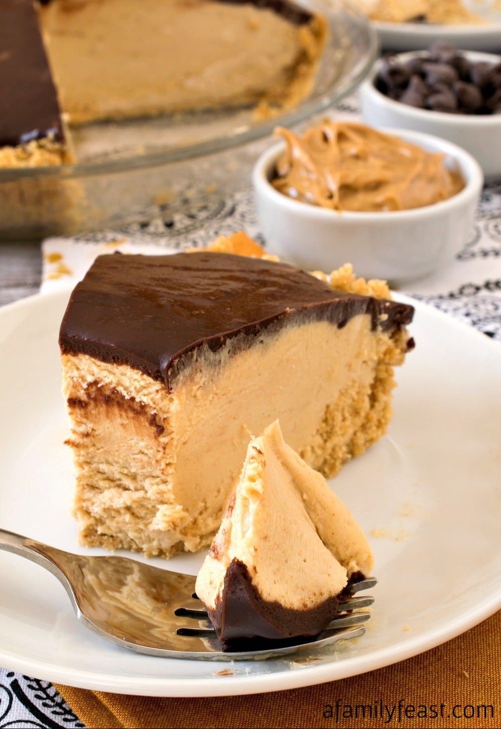 Creamy Chocolate Peanut Butter Pie 1 Creamy Chocolate Peanut Butter Pie