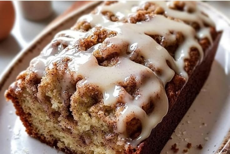 Cinnamon Roll Banana Bread