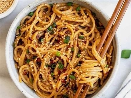 Garlic Sesame Noodles