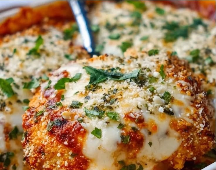 Keto Chicken Parmesan Casserole