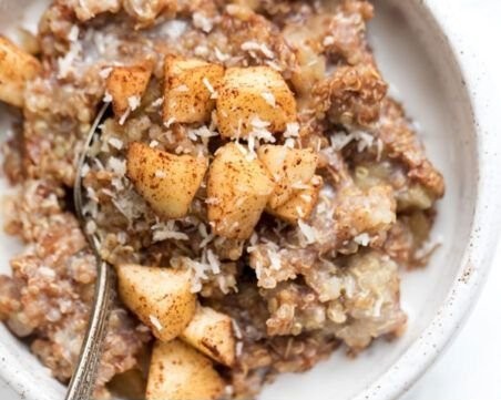 Healthy Quinoa Apple Breakfast