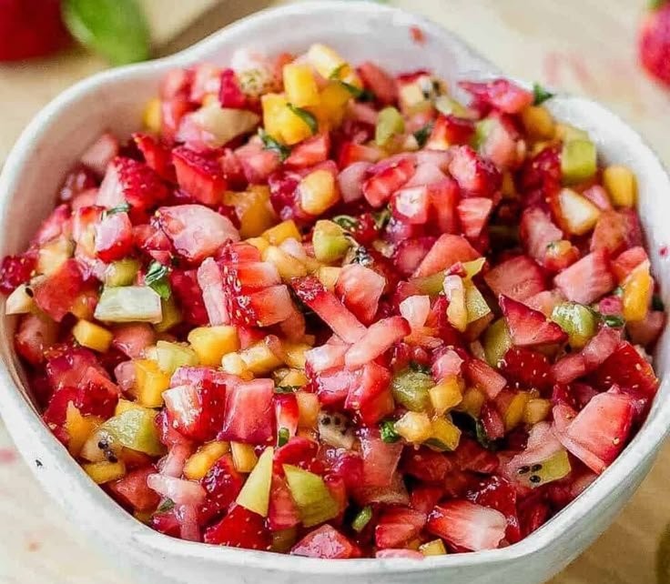 Fresh Fruit Salsa with Cinnamon Sugar Chips