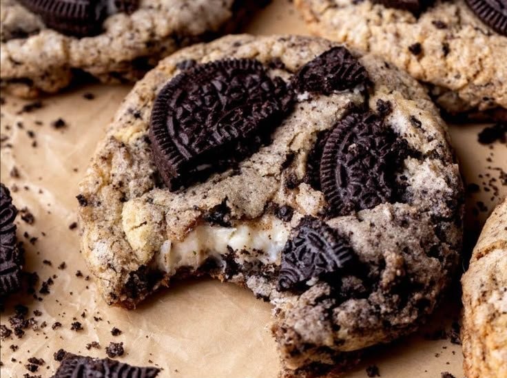 Oreo Cheesecake Cookies
