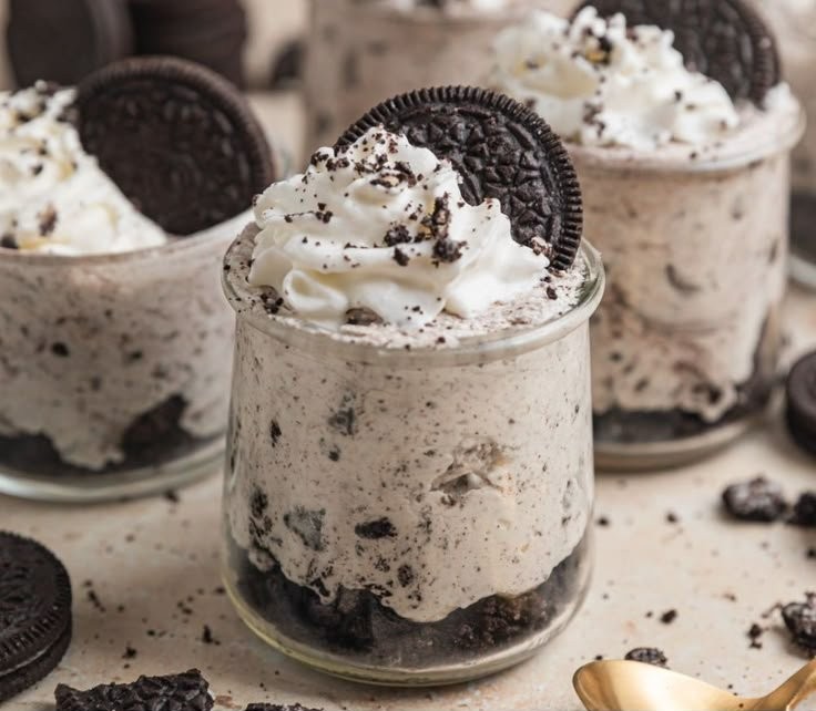 No Bake Oreo Cheesecake Cups
