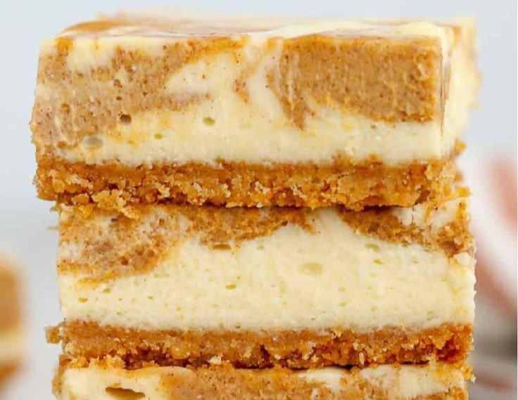 Creamy Pumpkin Cheesecake Bars