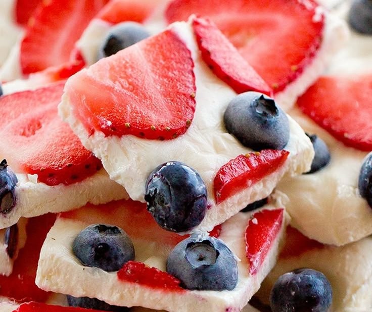 Easy Healthy Greek Yogurt Bark