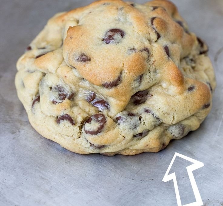 Giant Chocolate Chip Cookies Recipe
