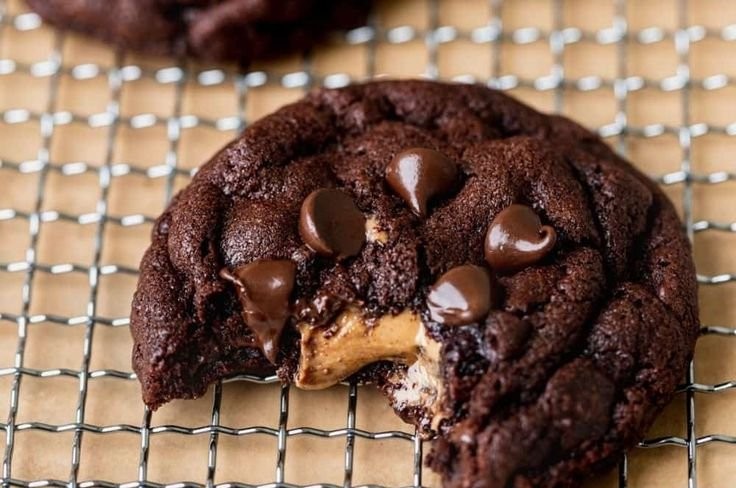 Stuffed Chocolate Peanut Butter Cookies