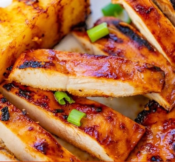 Hawaiian Grilled Chicken and Pineapple