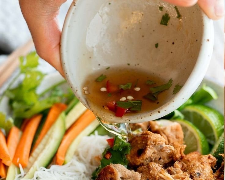 Vietnamese Noodle Bowl with Lemongrass Chicken