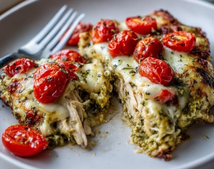 Pesto Chicken Tomato Protein Bake: A 35-Minute Family Favorite