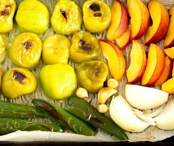 Roasted Peach Tomatillo Salsa Easy