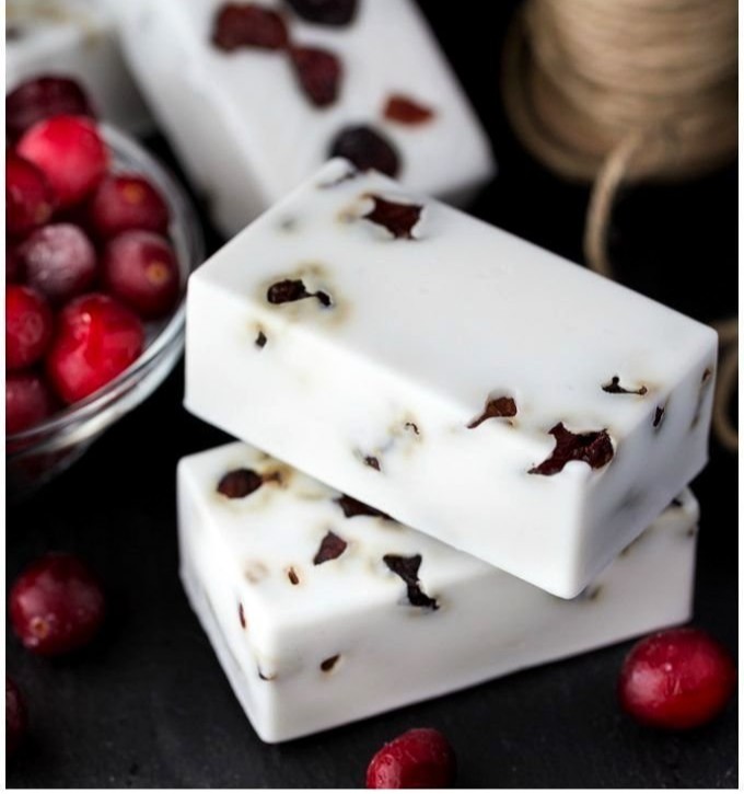 Cranberry Soap Recipe: Easy Vanilla Shea