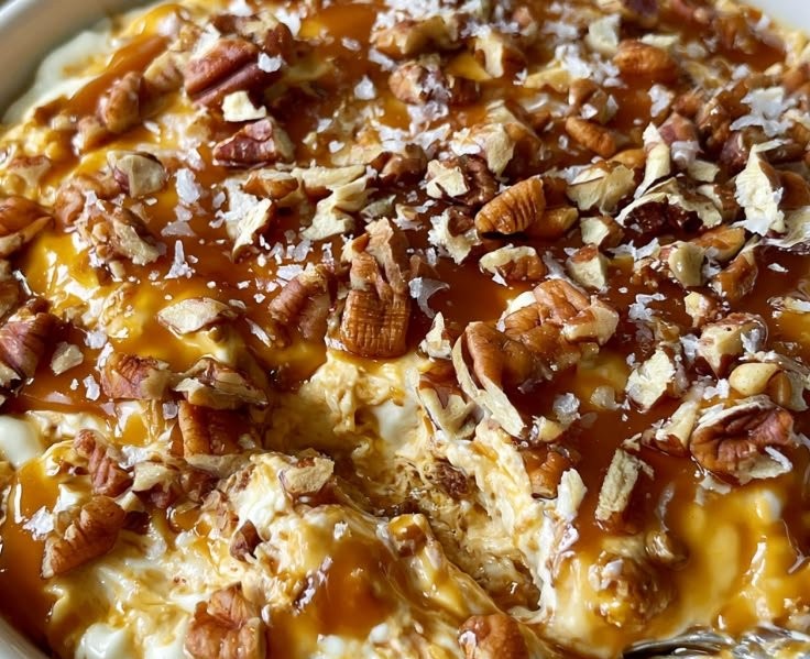 Salted Caramel Pecan Cheesecake Dip