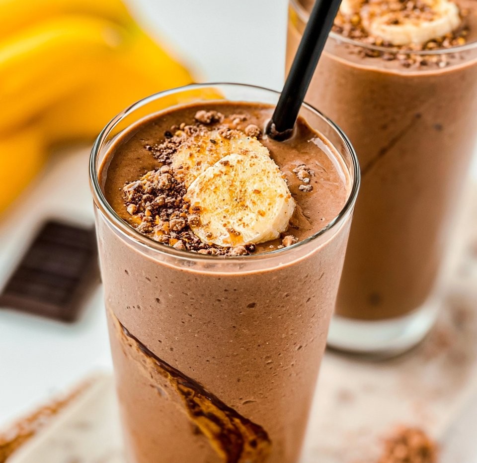 Chocolate Peanut Butter Banana Smoothie