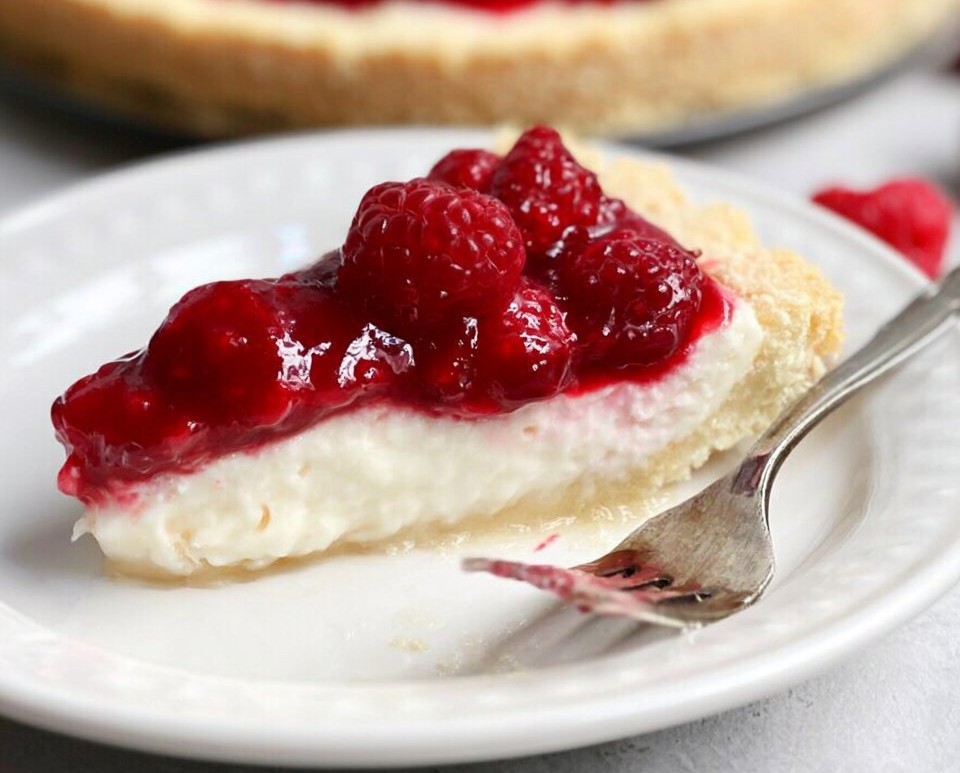 Raspberry Cream Pie