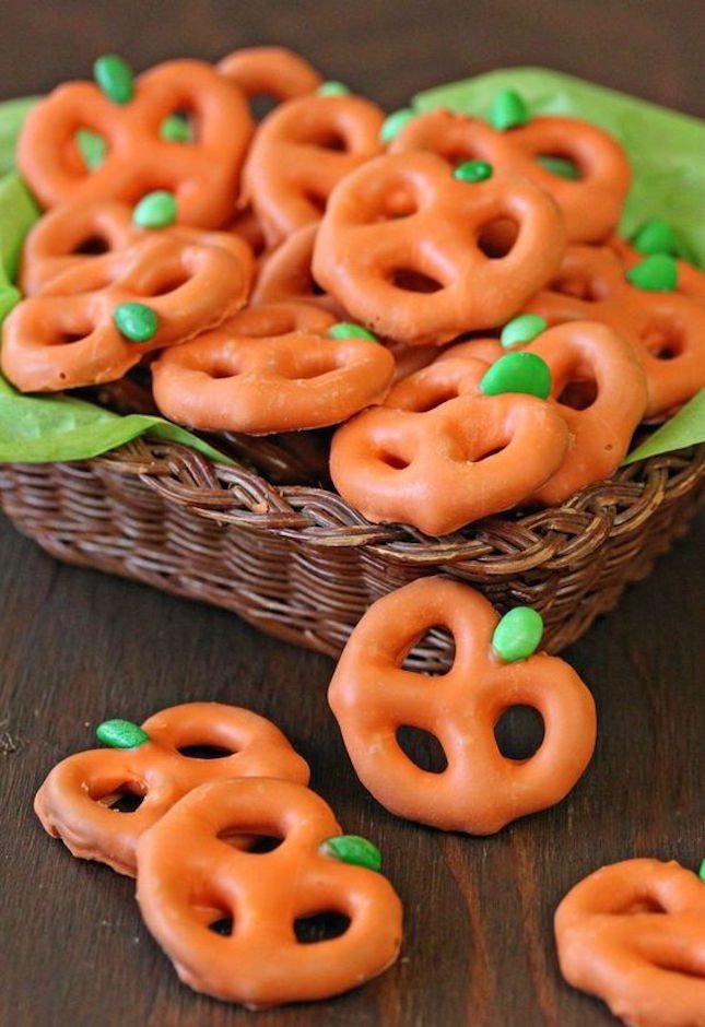 19 Make-Ahead Halloween Treats for a Stress-Free Party