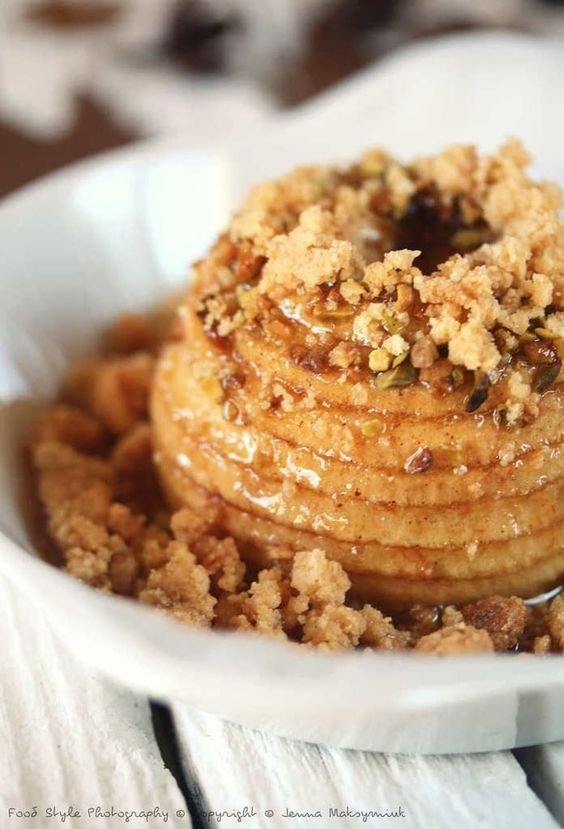 Pommes au four, pistache et crumble
