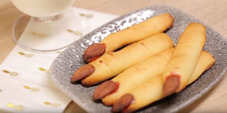 Halloween : notre terrifiante recette de doigts de sorcières facile et rapide