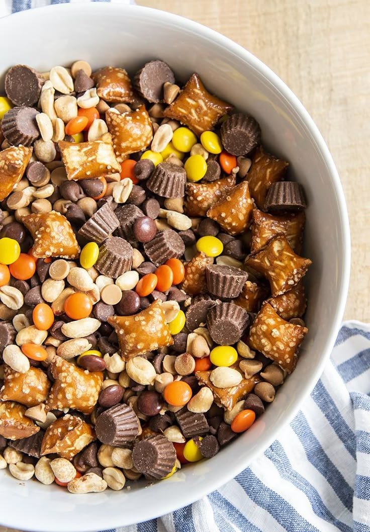 Chocolate Peanut Butter Trail Mix
