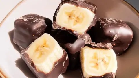 Delicious Chunky Monkey Banana Bites for Healthy Snacking