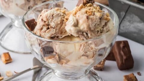 Easy Homemade Snickers Ice Cream Recipe (No Churn)