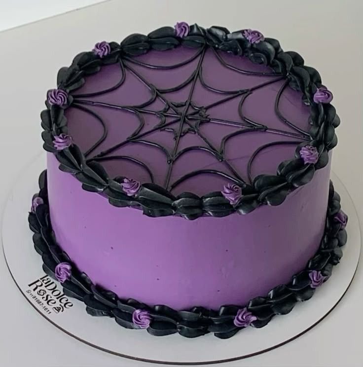 I love purple n black💜🖤