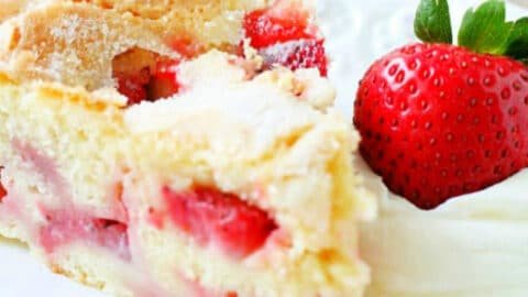 French Strawberry Cake