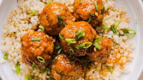 Honey Sriracha Glazed Meatballs