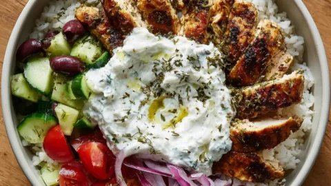 Chicken Gyro Bowls with Fluffy Rice and Creamy Tzatziki