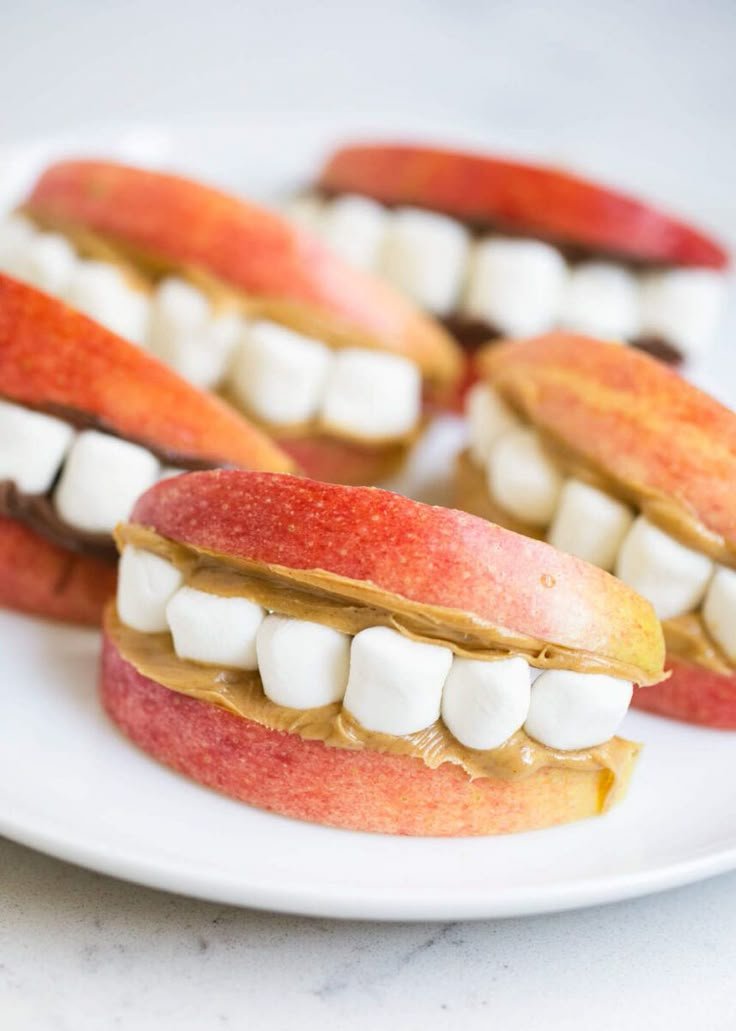 Apple Peanut Butter Teeth | Fun Halloween Snack Recipe | Halloween snack for kids, Halloween party food kids easy, Halloween teeth treats