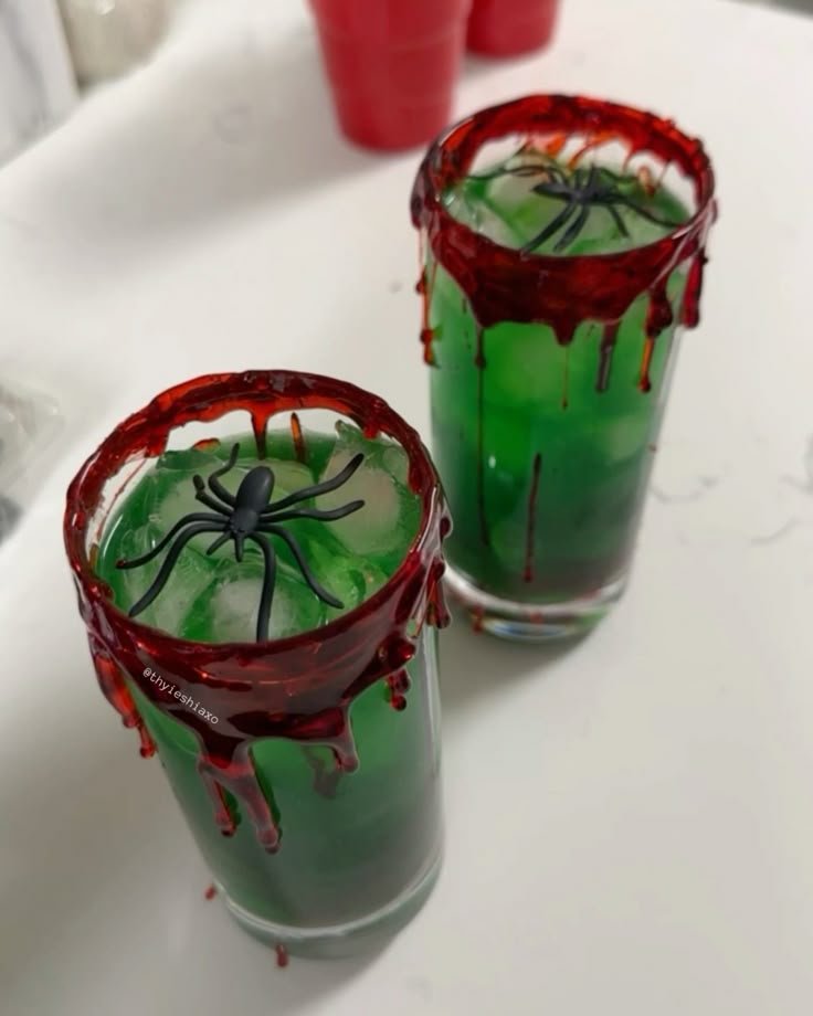 Spooky Drinks🍸🕸️🩸