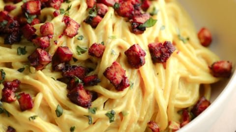 Cremige vegane Carbonara