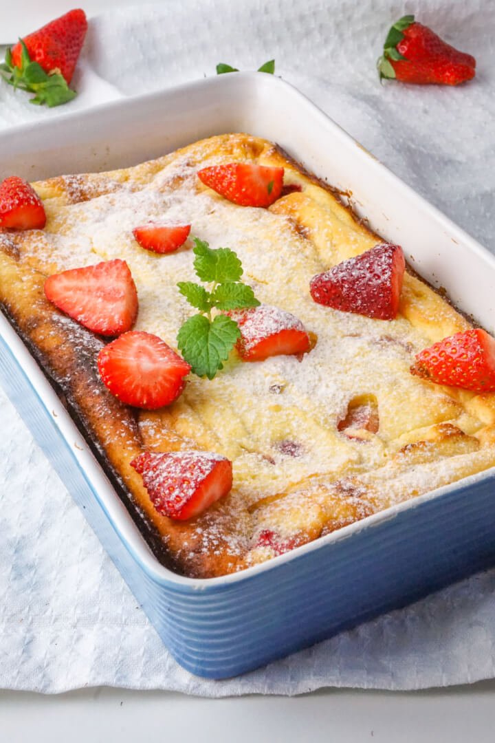 Quark Semolina Bake with Strawberries