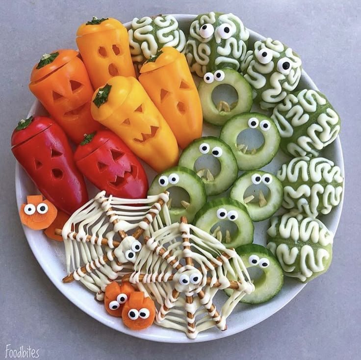 Halloween Edibles: Strawberry Ghosts, Cheddar and Pretzel Brooms, Pretzel Vampires | Halloween veggie snacks, Spooky veggies for halloween, Halloween broccoli
