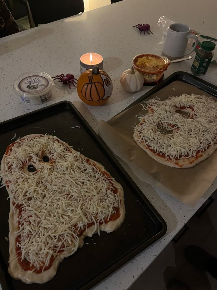 Halloween autumn pizza night