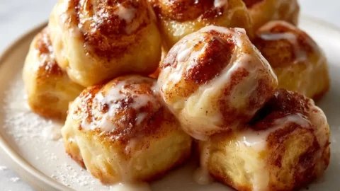 Cinnamon Roll Bites