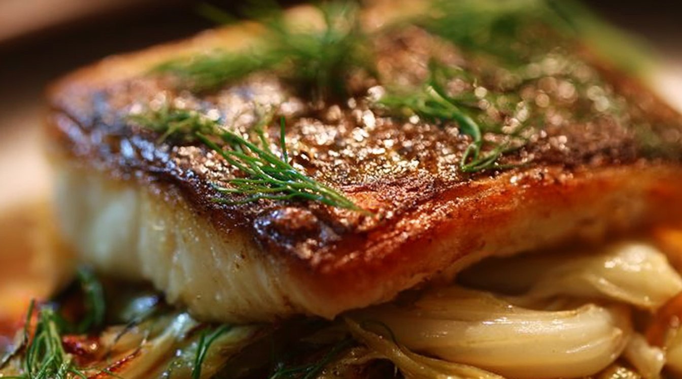 Citrus-Glazed Sea Bass Fillet With Fennel
