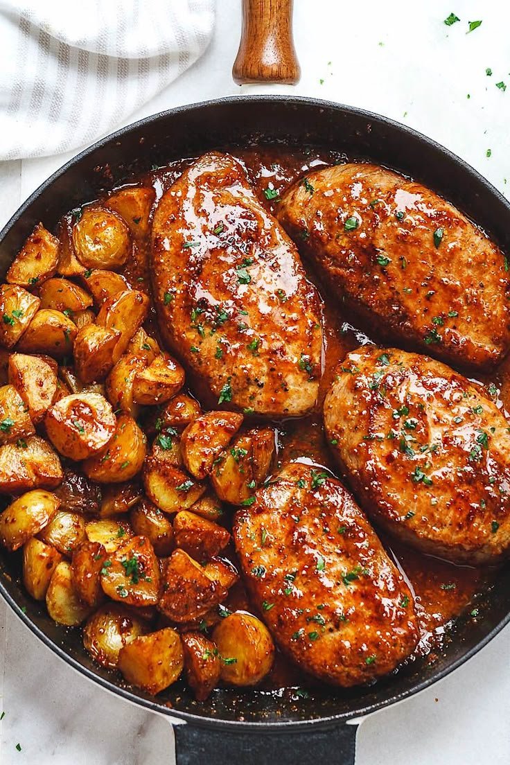 Honey Mustard Pork Chops Recipe with Potatoes  – Best Pork Chops Recipe